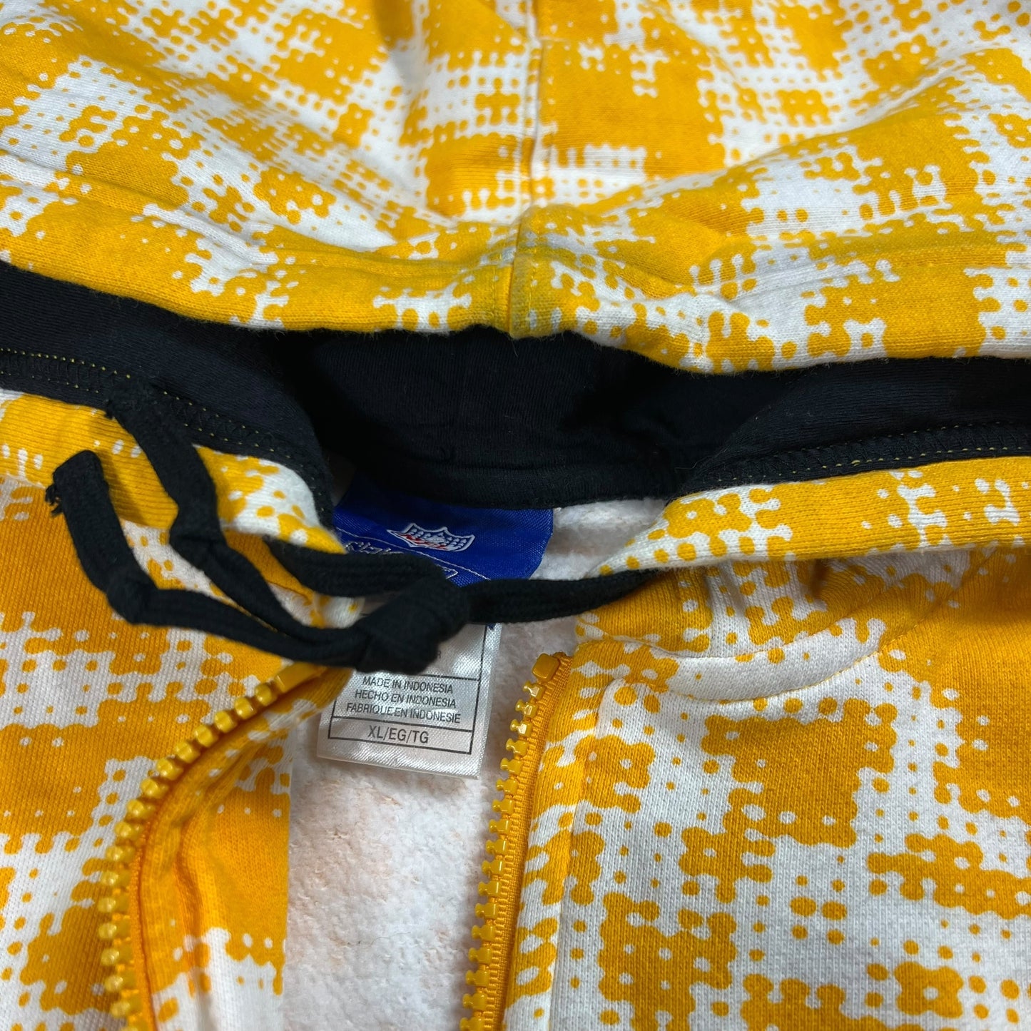 Vintage Y2K Reebok Pittsburgh Steelers digital camo zip up hoodie (XL)