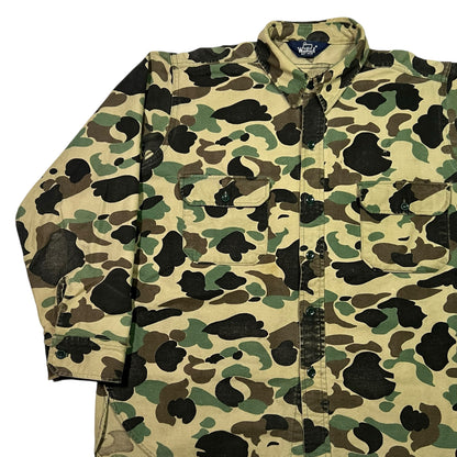 Vintage 80s Woolrich Duck Camo Chamois button up shirt (XL)