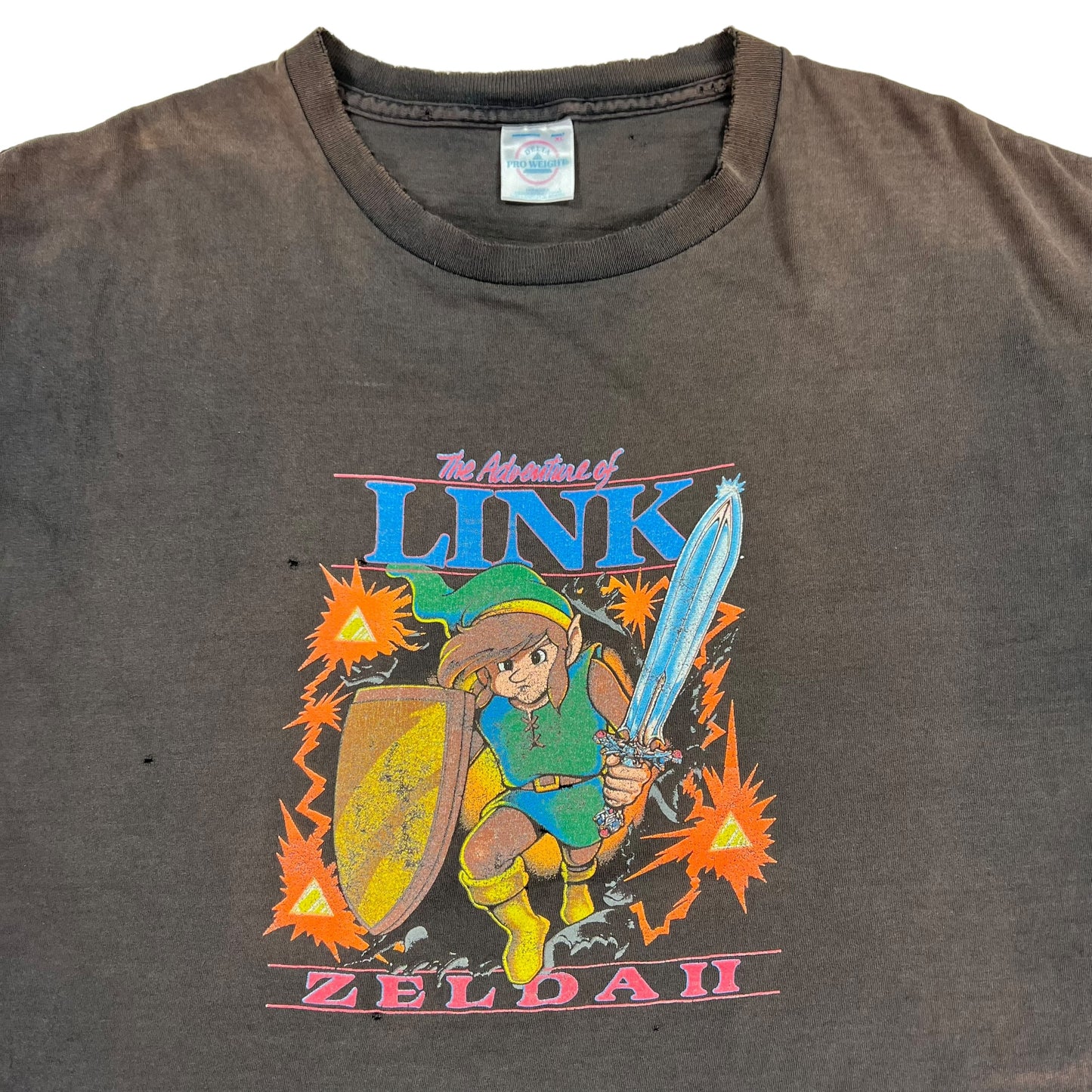 Vintage Y2K The Adventure of Link Zelda II faded video game tee (XL)