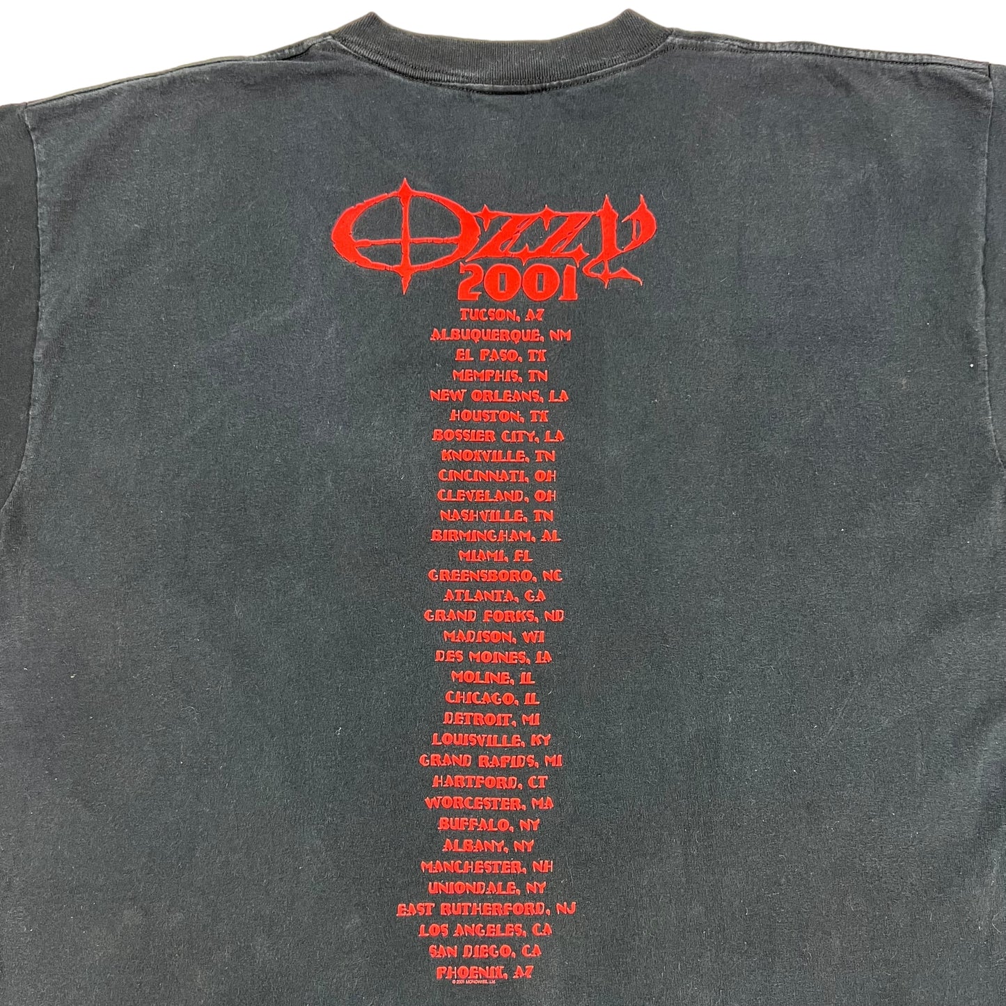 Vintage 2001 Ozzy Osbourne tour band tee (XL)