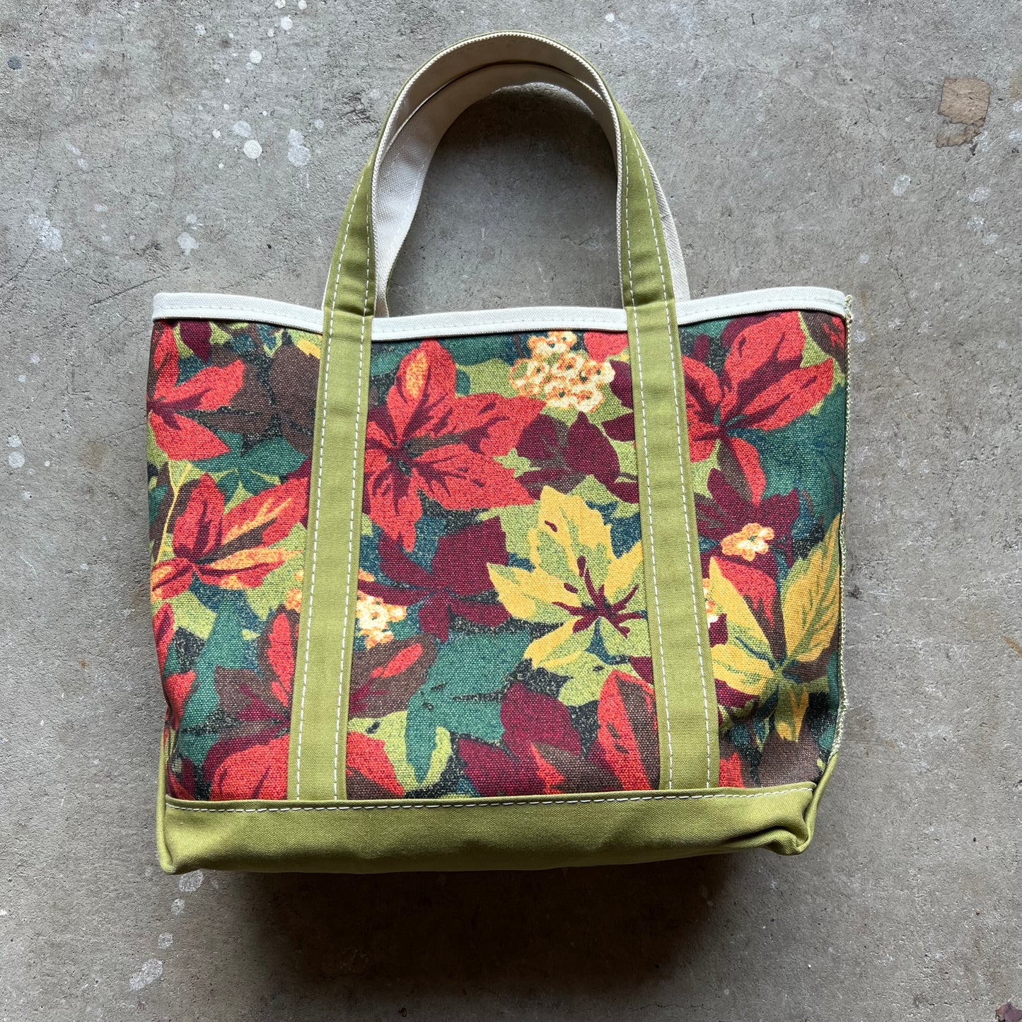 Vintage Y2K L.L. Bean Boat & Tote floral print canvas tote bag