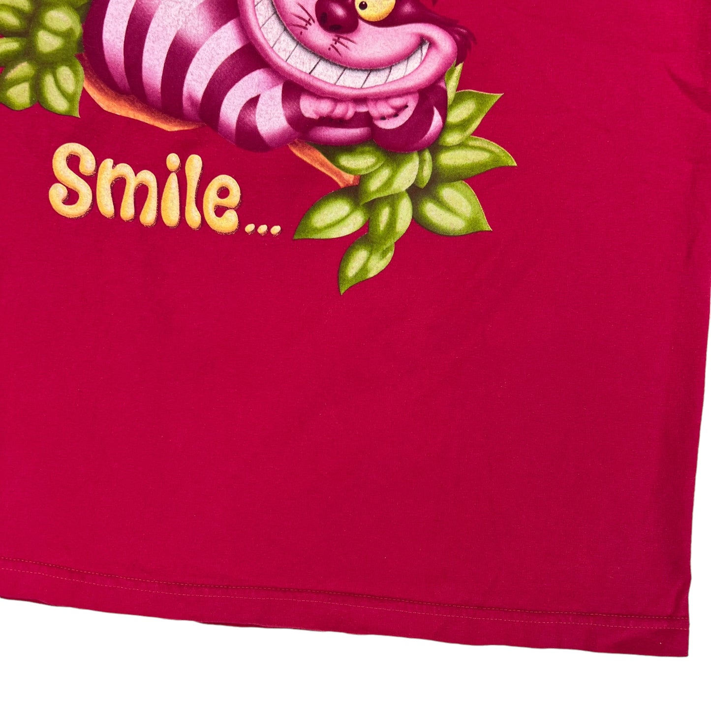 Vintage 90s Disney Alice in Wonderland Cheshire Cat tee (L)