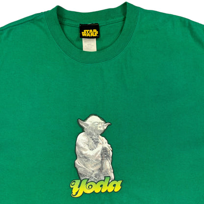 Vintage Y2K Star Wars Master Yoda tee (L)