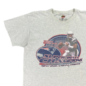 Vintage 2002 Tom Brady New England Patriots Super bowl champs tee (XL)