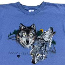 Load image into Gallery viewer, Vintage 90s Black Hills South Dakota Wolf wolves animal tee (L)
