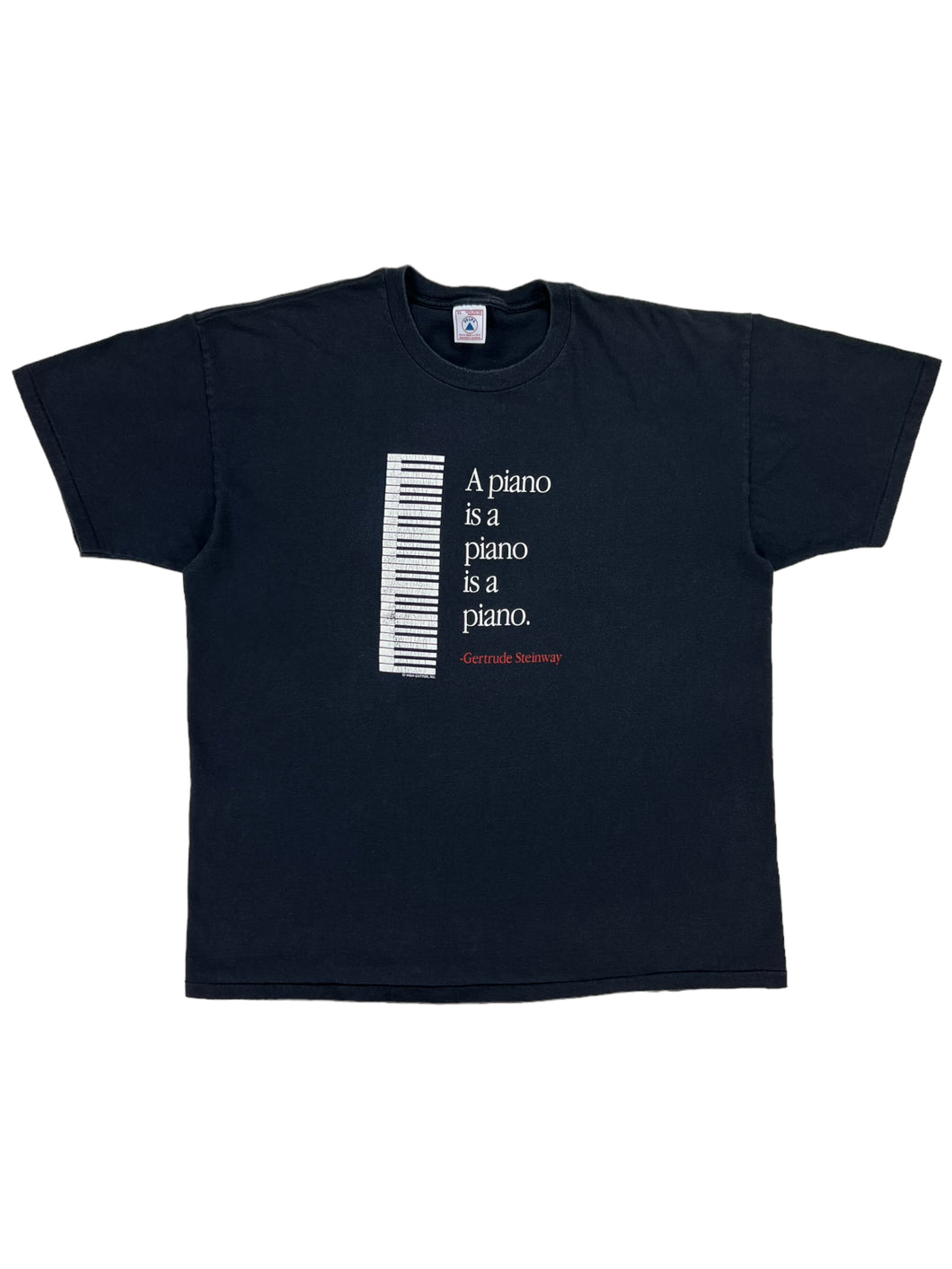 Vintage 90s “A piano is a piano is a piano.” - Gertrude Steinway quote music tee (XL)