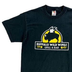 Vintage 2000s Buffalo Wild Wings faded promo tee (L)