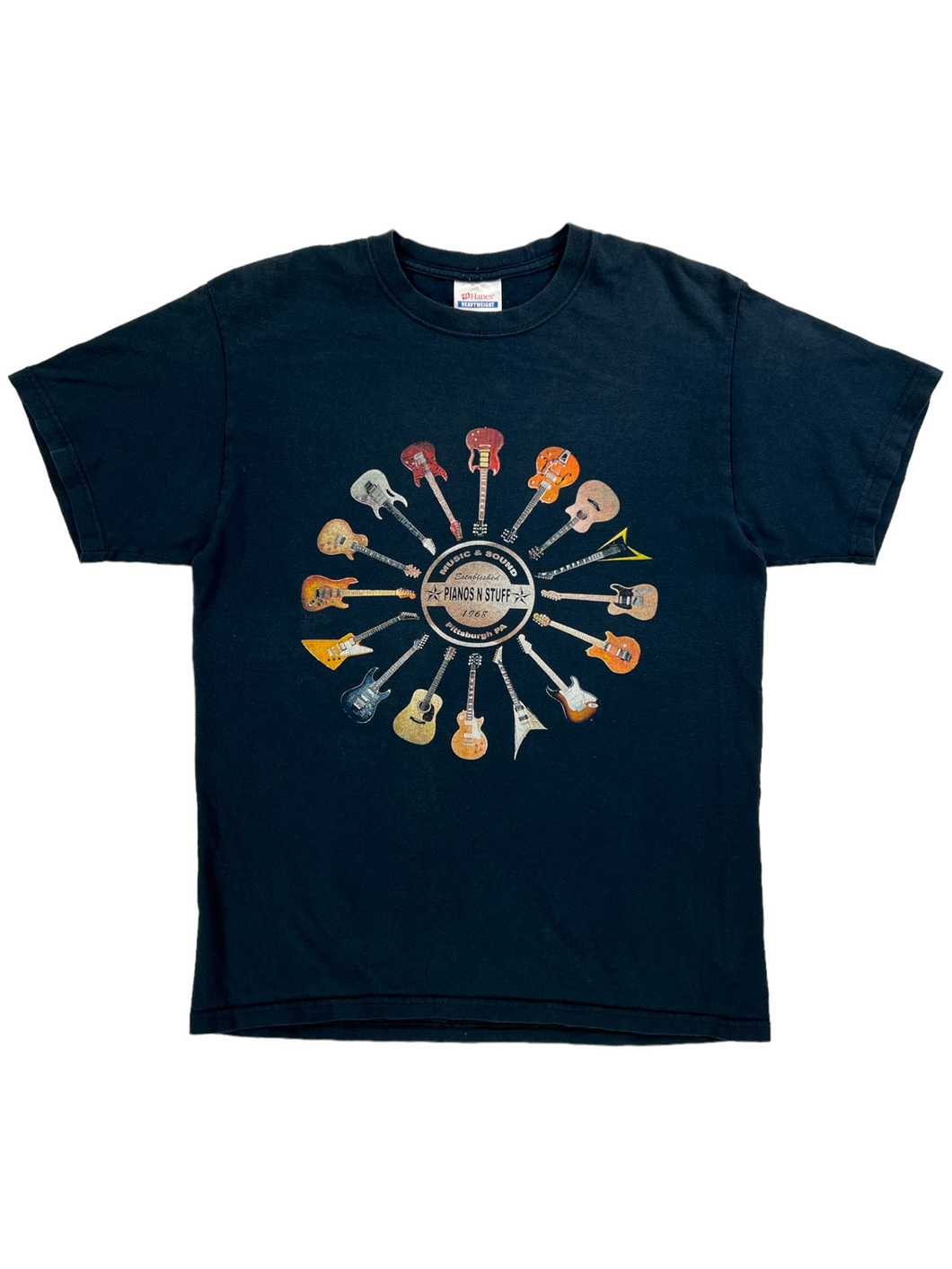2000s Hanes Guitar graphic guitars pianos & stuff tee (M)