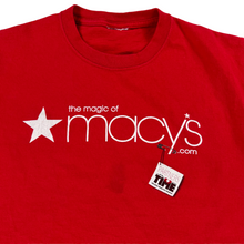 Load image into Gallery viewer, Vintage 2000s The Magic of Macy’s fashion tee (M)