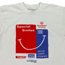 Load image into Gallery viewer, Vintage 1998 Colgate Special Smiles special Olympics graphic tee (L)