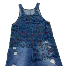 Load image into Gallery viewer, Vintage 2000s Floral denim women’s overall jeans (L/XL)
