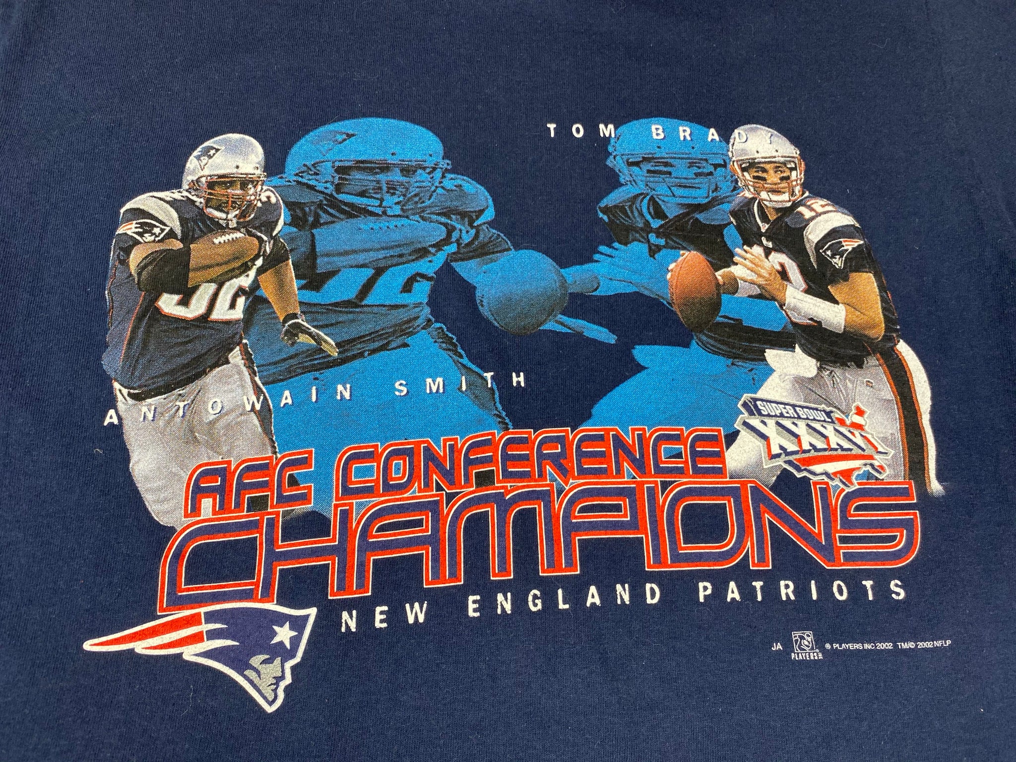 Vintage AFC Superbowl New England Patriots 2002 Graphic Blue T