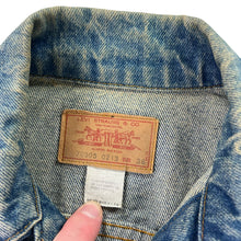 Load image into Gallery viewer, Vintage 80s Levi’s 70505 0213 WPL 423 faded denim jean jacket (36)