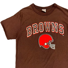 Load image into Gallery viewer, Vintage 80s Cleveland Browns Helmet tee (M/L)