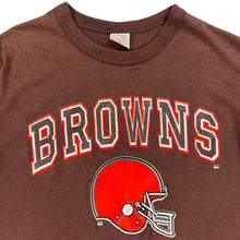 Load image into Gallery viewer, Vintage 80s Cleveland Browns Helmet tee (M/L)