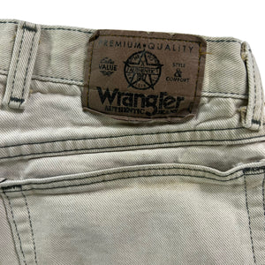 Vintage 90s Wrangler paint splattered distressed beige denim jean shorts jorts (34)