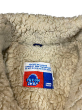 Load image into Gallery viewer, Vintage 80s Sherpa lined denim button jacket (M)