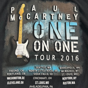 2016 Paul McCartney One on One tour music lot tee (L)