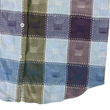 Load image into Gallery viewer, Vintage 2000s Lemon Grass plaid women’s button up shirt (L)