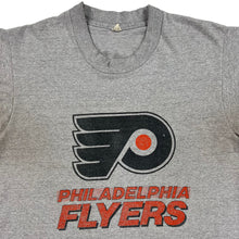 Load image into Gallery viewer, Vintage 80s Screen Stars Philadelphia Flyers NHL tee (M)
