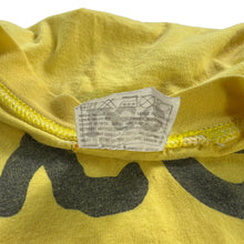Load image into Gallery viewer, Vintage 90s Lee yellow logo shirt shirt tee (L/XL)